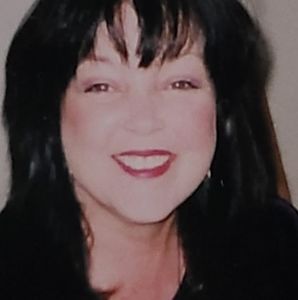 Meet your Posher, Ellen